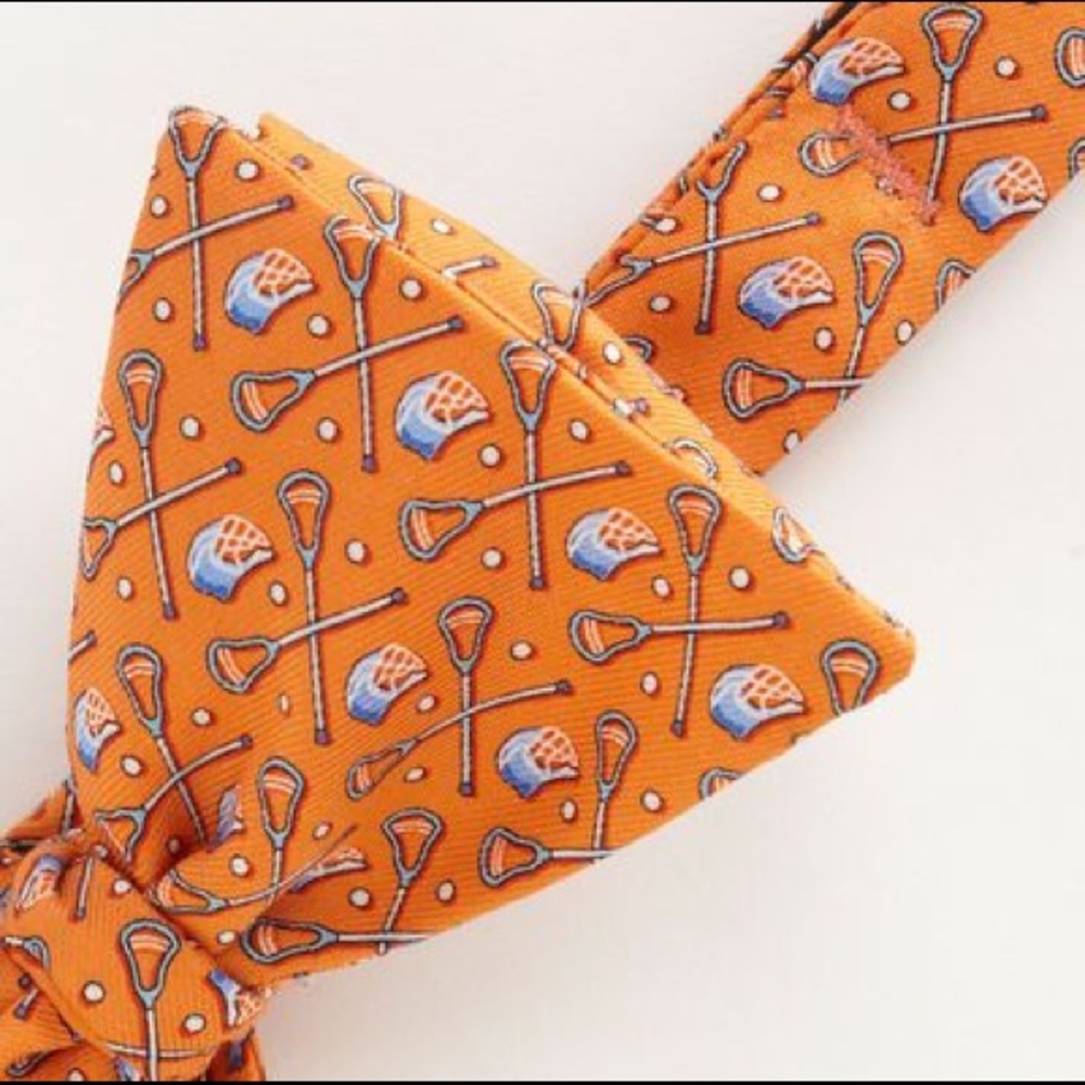 Vineyard Vines Bow Tie