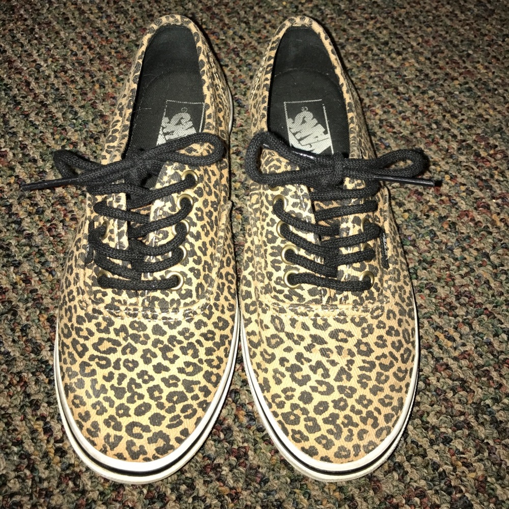 Vans leopard print