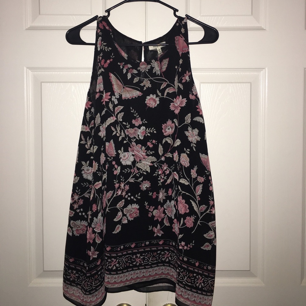 Max Studio Floral Top sz Large