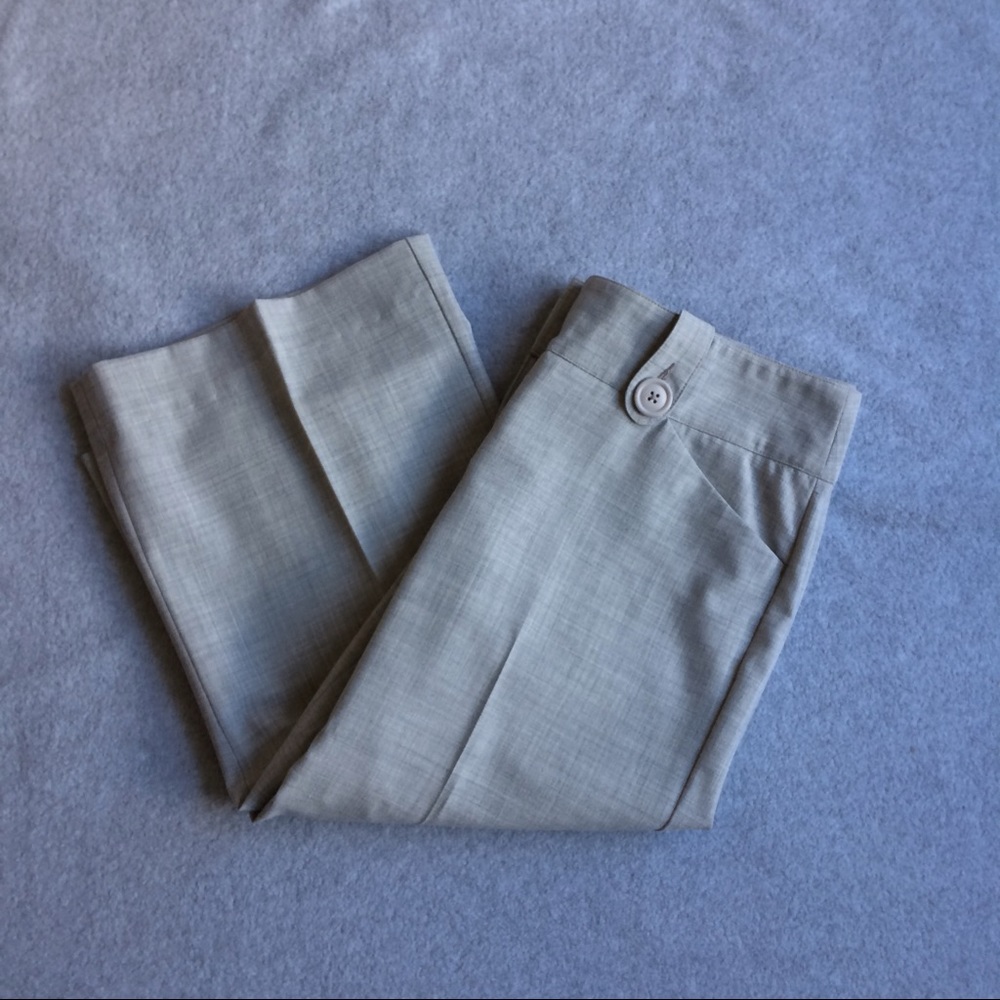 Express Editor Bermuda Gray Knee Length Career A3