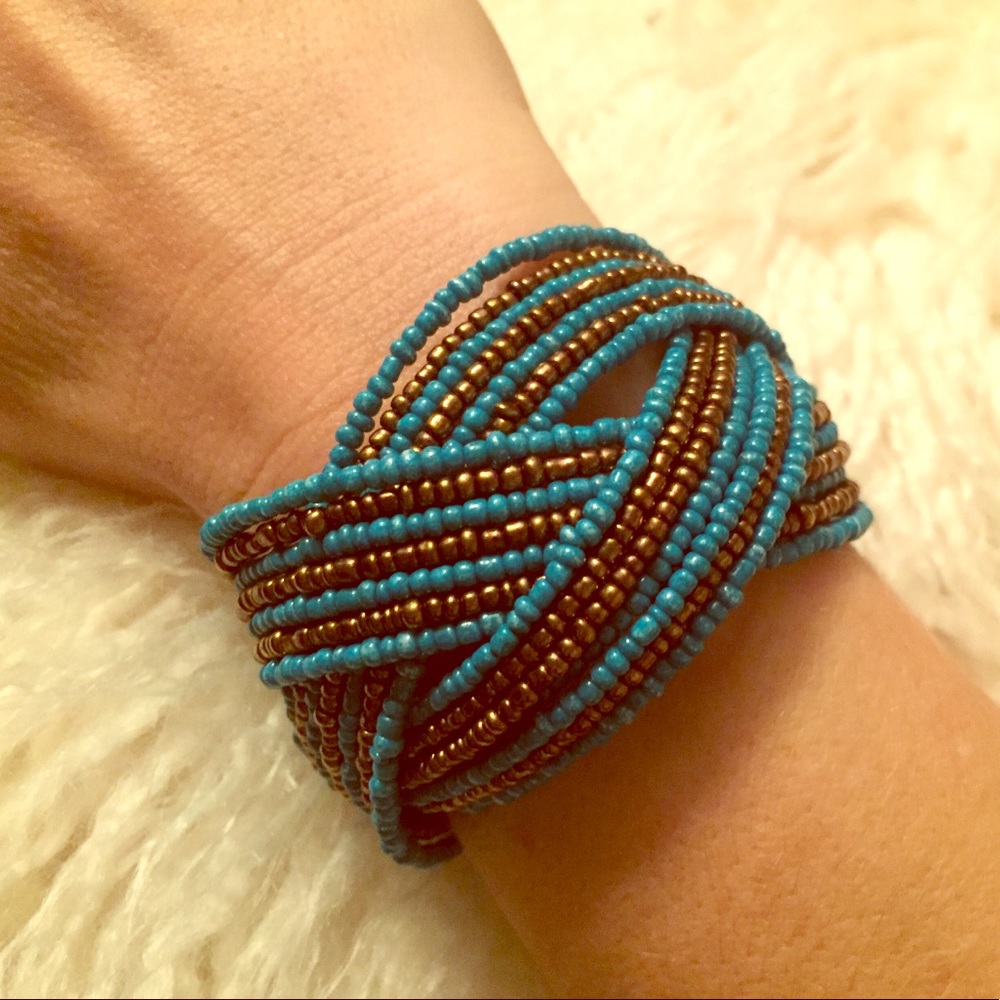 Turquoise beaded bracelet