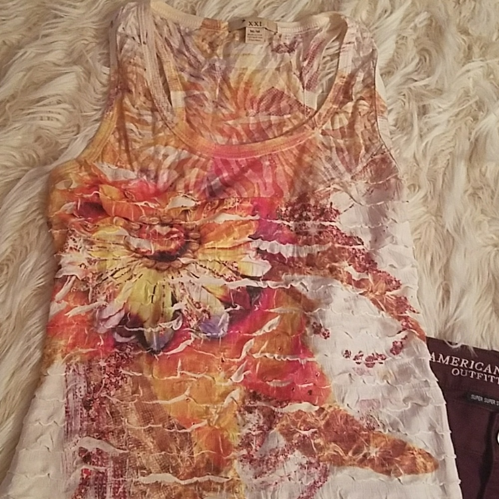 American Eagle Outfitters shorts w/top - Picture 2 of 5