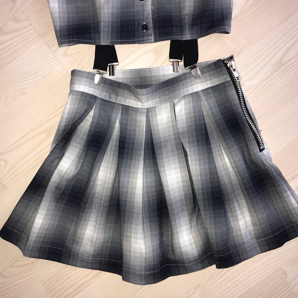 Rare UNIF Dropout Suspender Dress - Picture 4 of 9