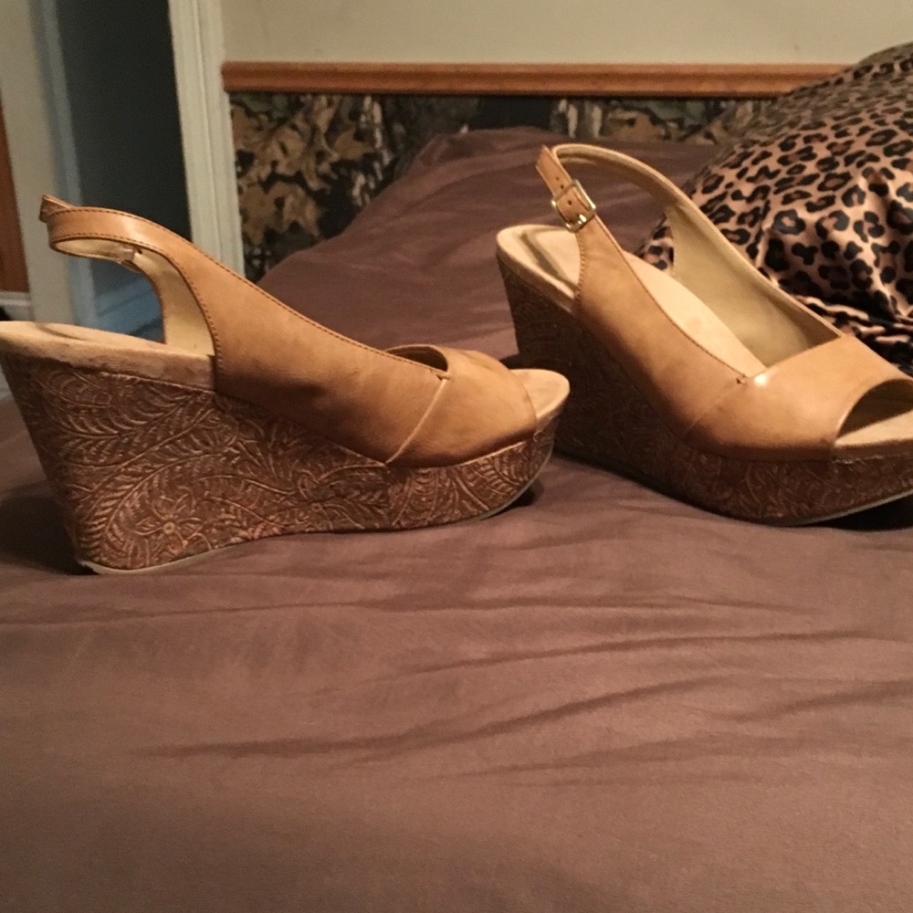 Cork Bottom Wedges! Only worn twice like new! 8.5