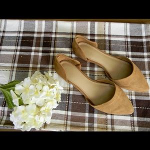 FOREVER 21 TAN FAUX-SUADE FLATS