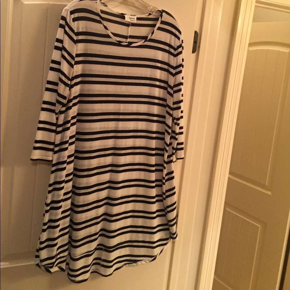 Navy/White a line tunic or dress