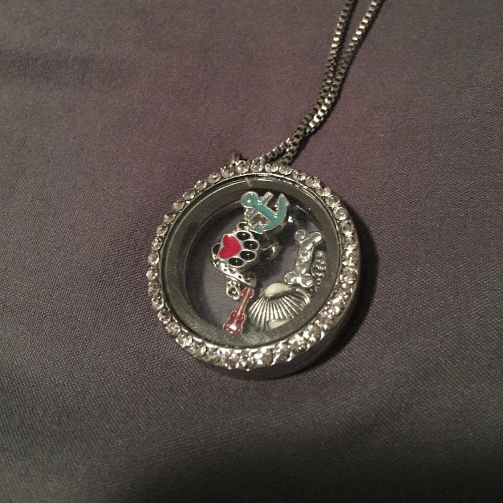 Origami Owl Necklace WITH CHARMS!! - Picture 3 of 3