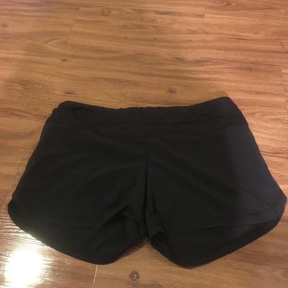 Lululemon groove shorts