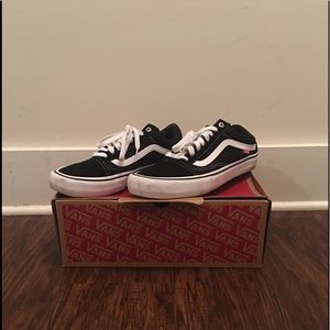 Vans Old School Pro: Black/White