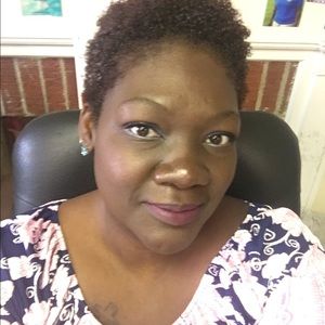 Meet your Posher, Veronica