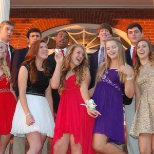 Meet your Posher, Max