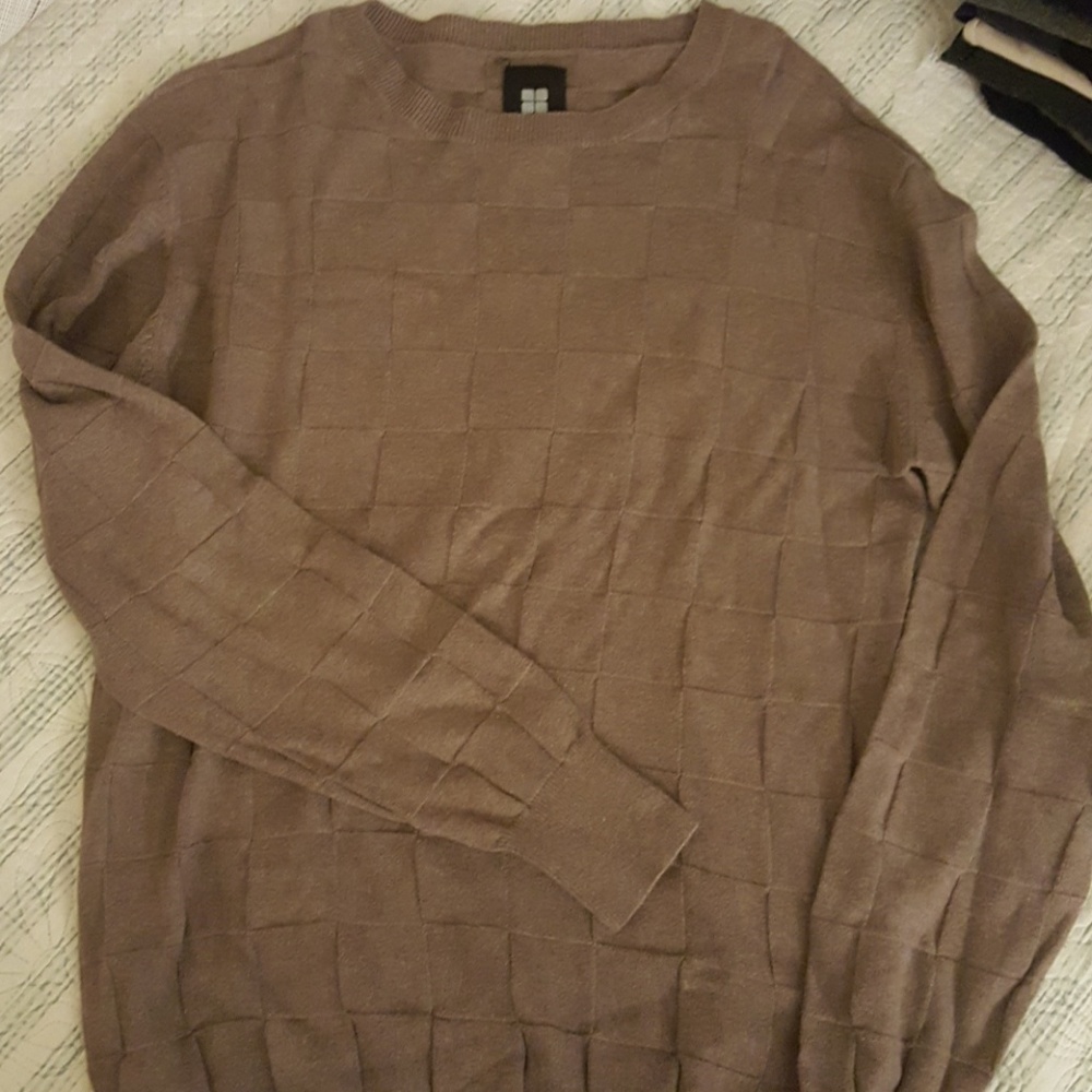 Unique & Simple thin sweater