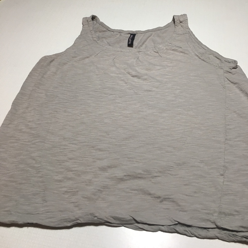 Nina Capri tank