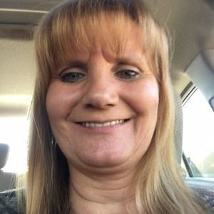 Meet your Posher, Carla