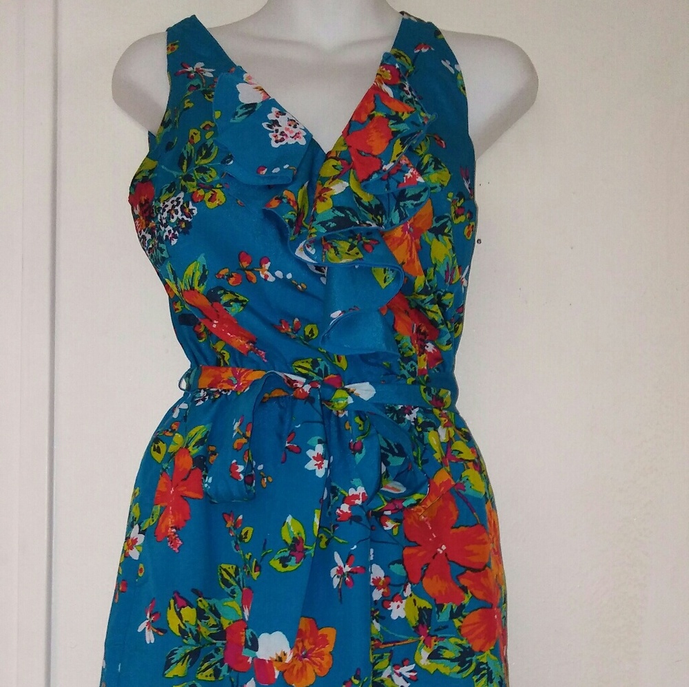 New without tags Express summer dress