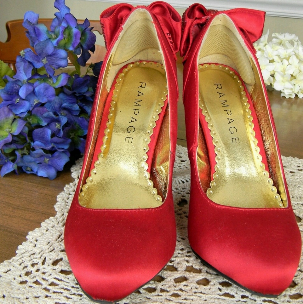 RED-HOT RAMPAGE PUMPS