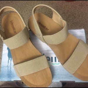 Tidewater wedges size 10