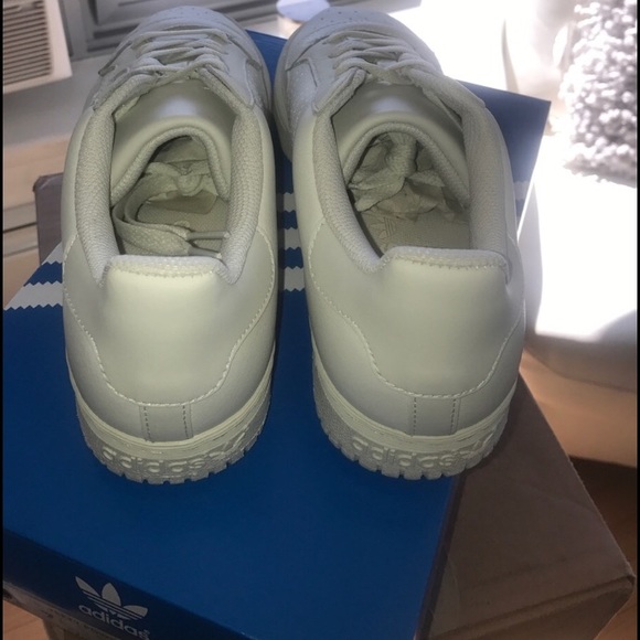 🔻SOLD AUTHENTIC YEEZY POWERPHASE CALABASAS ADIDAS - Picture 8 of 8