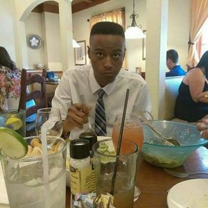 Meet your Posher, Johnathan