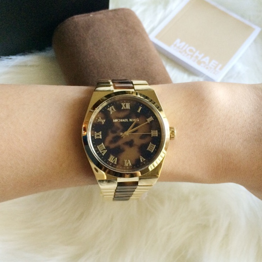 Michael Kors Channing Tortoise Watch - Picture 4 of 4