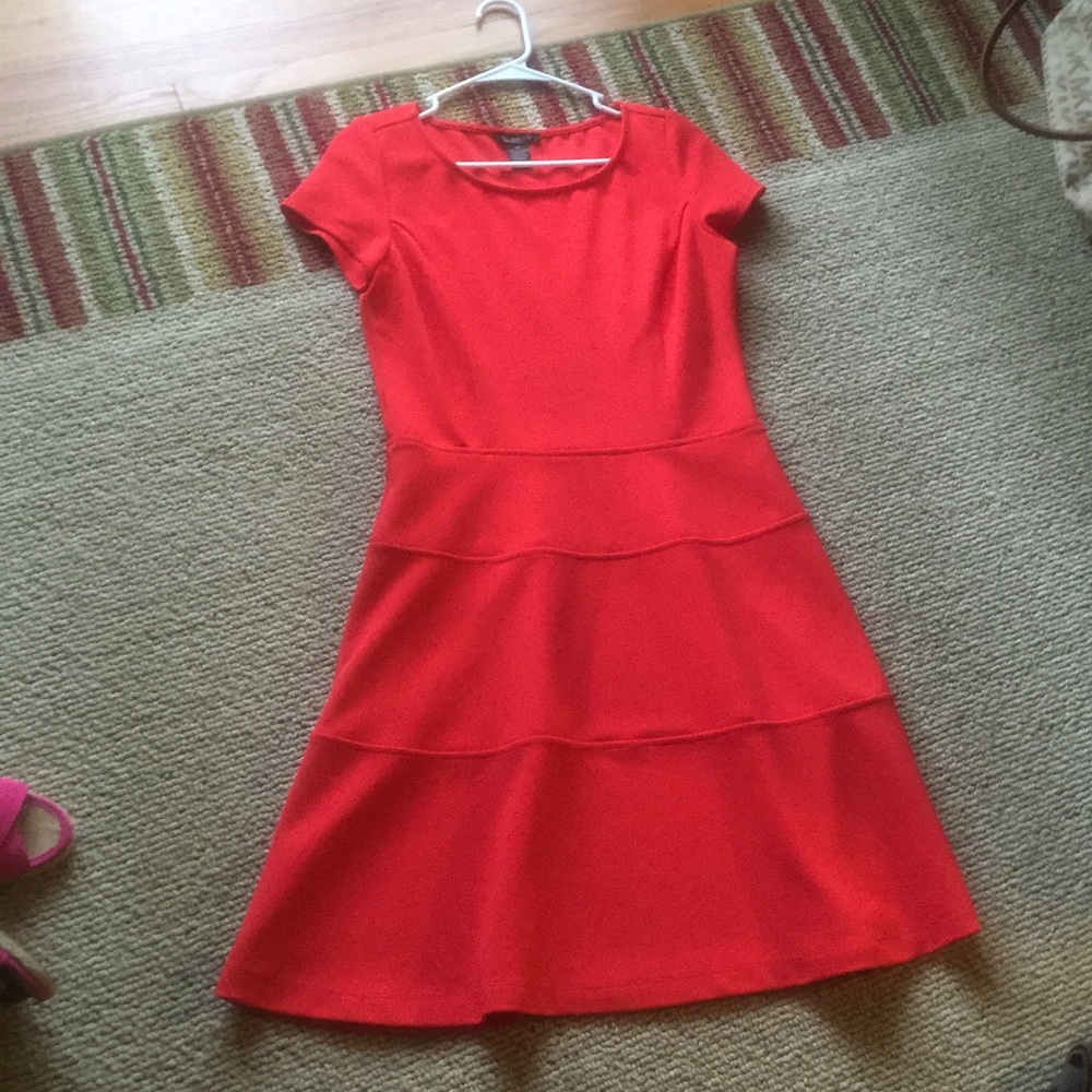 Glamour dress size medium