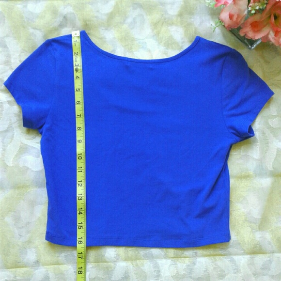 Blue crop top - Picture 3 of 5