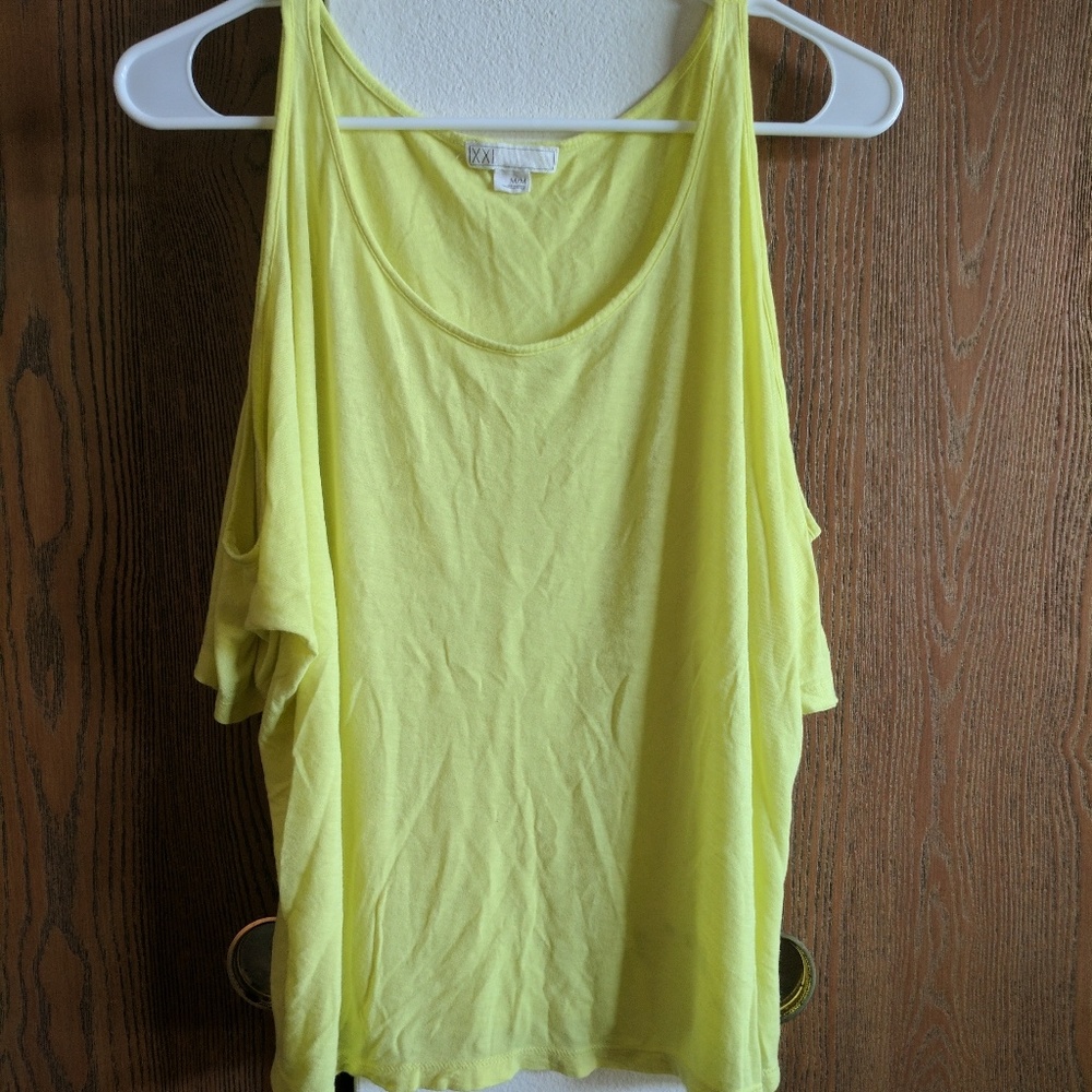 Cold shoulder top