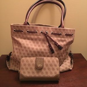 Dooney & Bourke purse with matching wallet