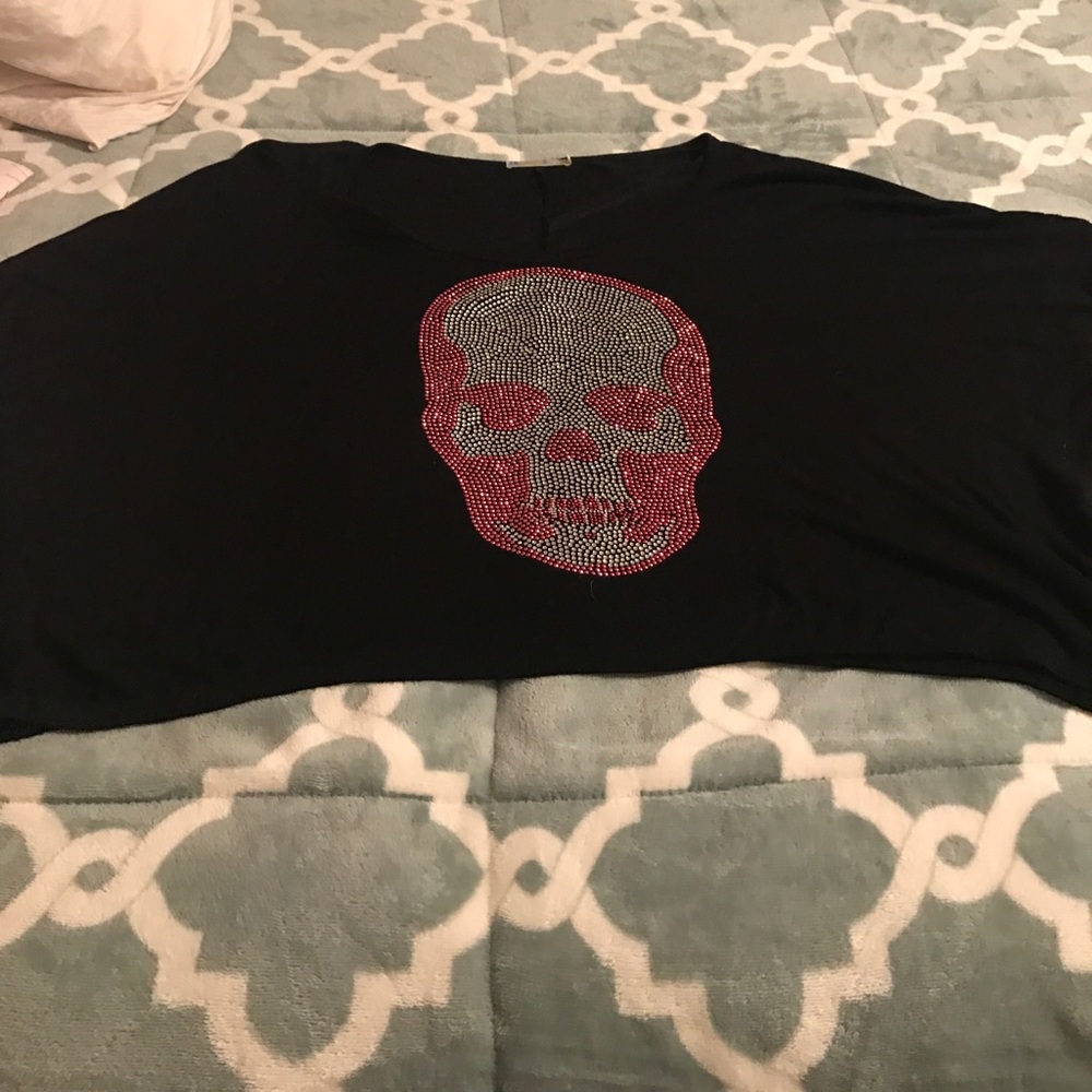 Skull Crop Top Size Medium.
