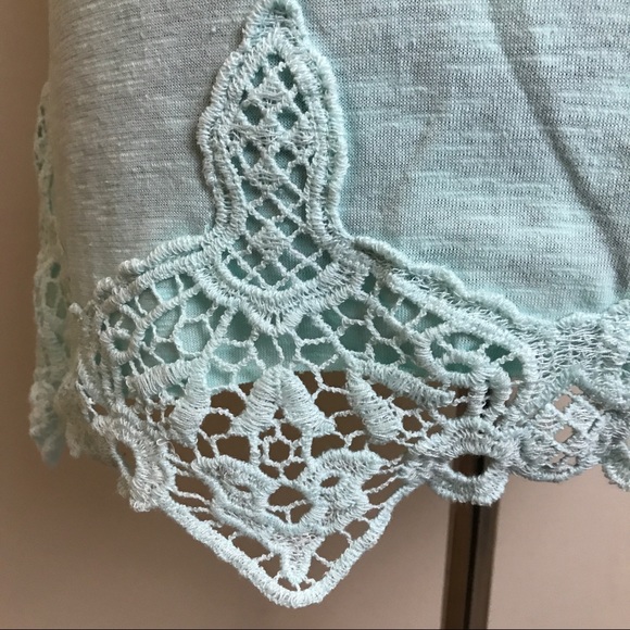 Crochet Lace Short Sleeve Tunic with Button Detail - Picture 2 of 7