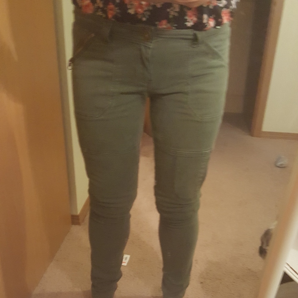 Green army skinny jeans