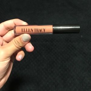 Brand New Ellen Tracy lip gloss