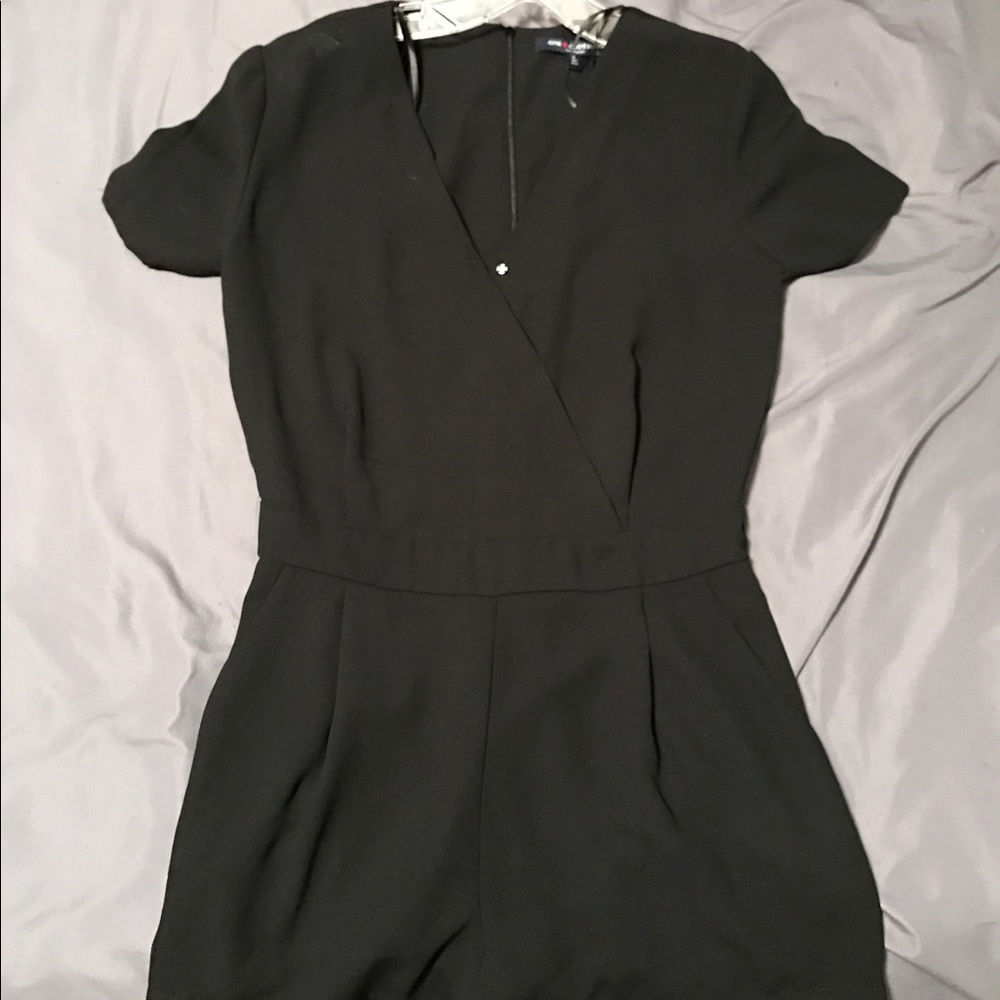 Black dressy jumper with pockets
