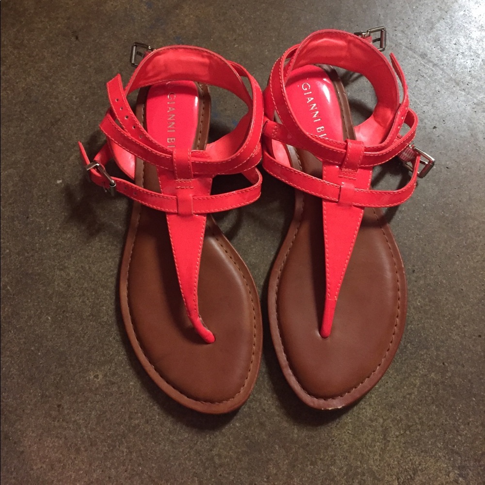 Gianni Bini sandals