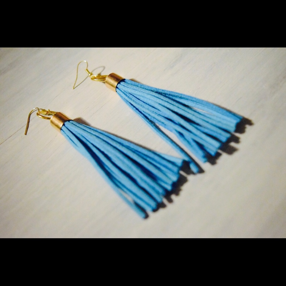 🚫SOLD🚫BOHO earrings - Picture 2 of 2