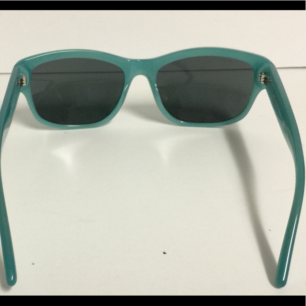 SOLD‼️Authentic Burberry sunglasses - Picture 3 of 5