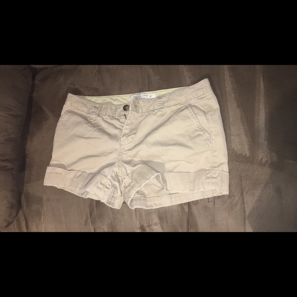 Khaki old navy shorts