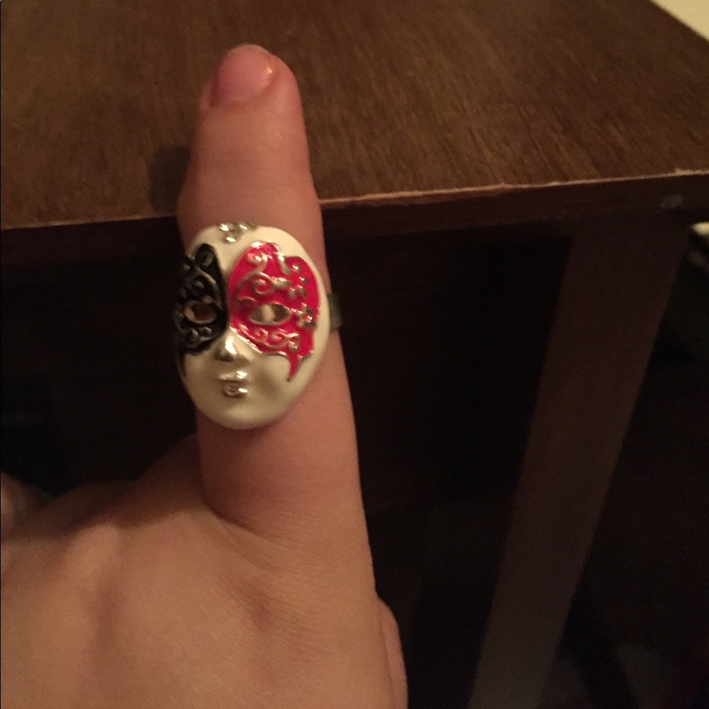 Masquerade ring