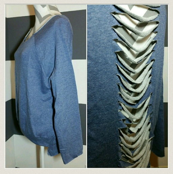 💋LAST 1/ LAST CHANCE💋LAZER CUT SWEATSHIRT - Picture 3 of 3