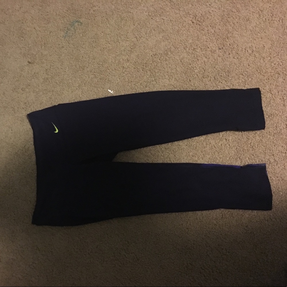 Nike leggings