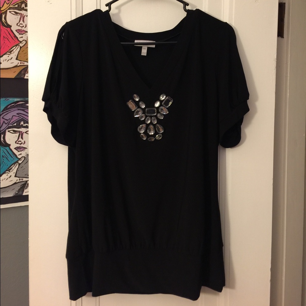 Jewl Vneck top