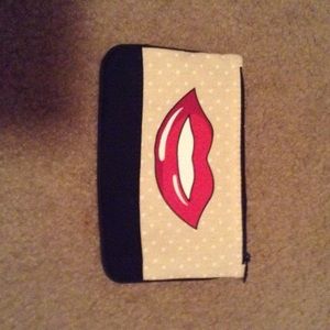 Makeup bag