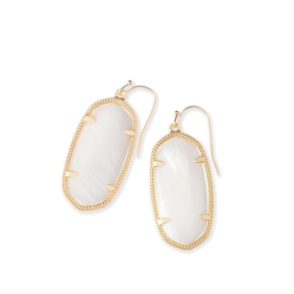 Kendra Scott Elle Earrings in White Pearl
