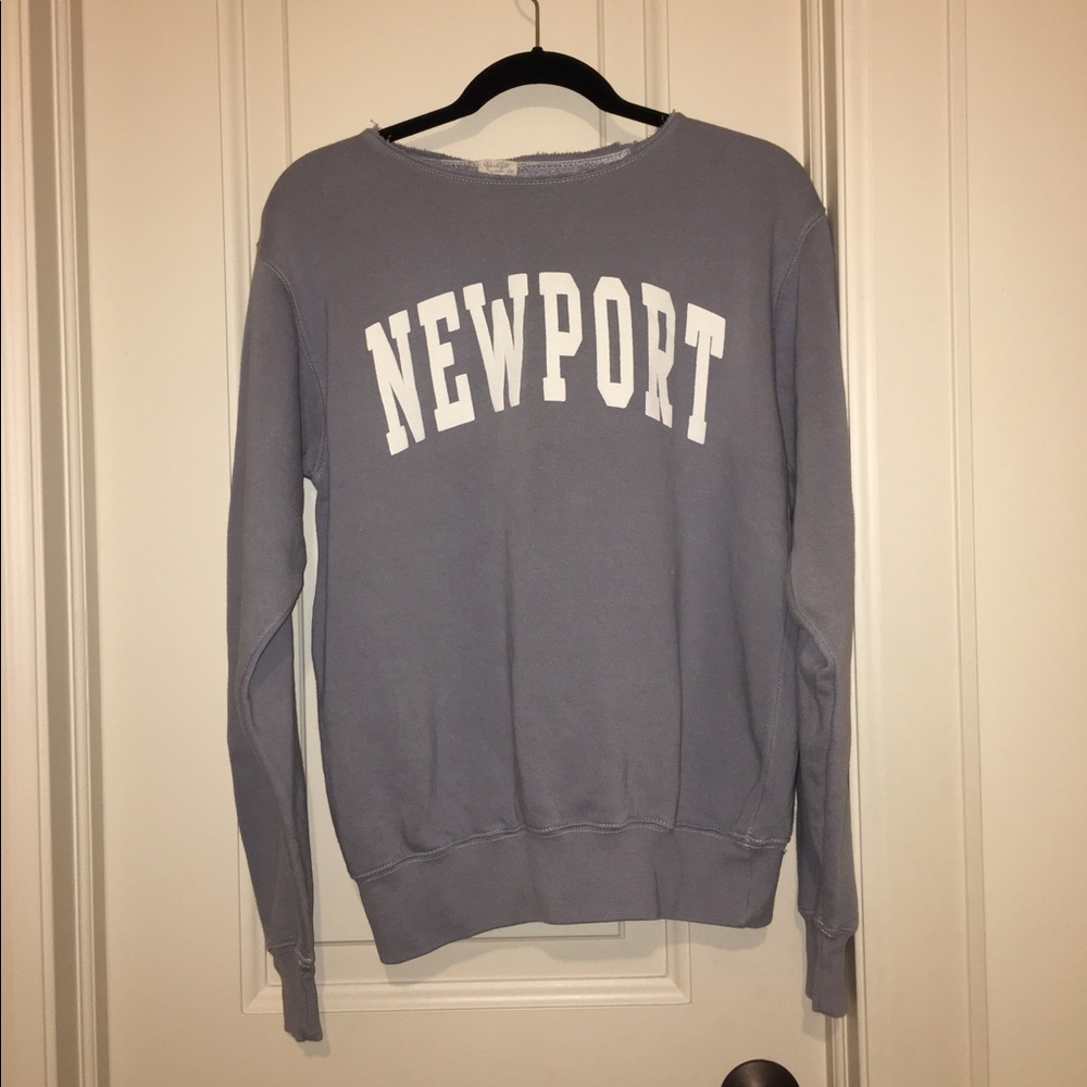 Brandy Melville pullover/ sweater