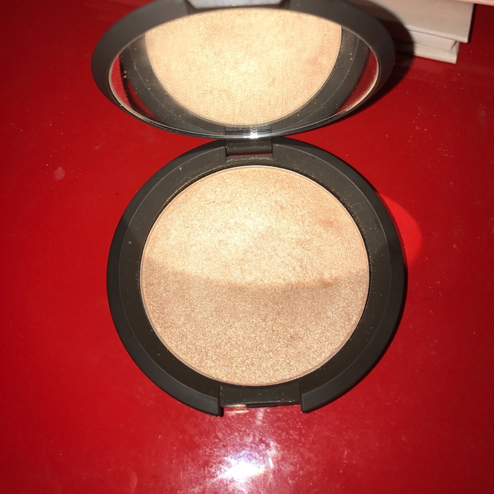 BECCA CHAMPAGNE POP(FINAL PRICE)