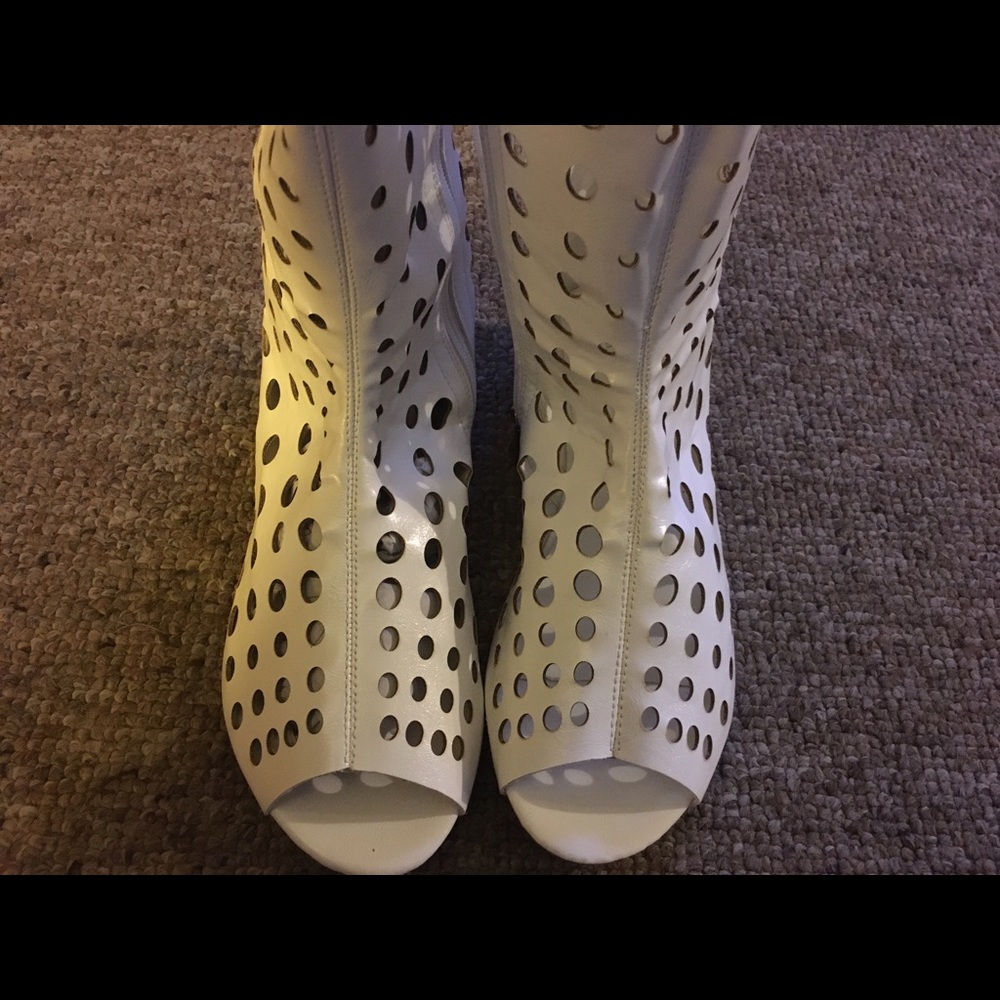 Hot AZZ white mesh boots