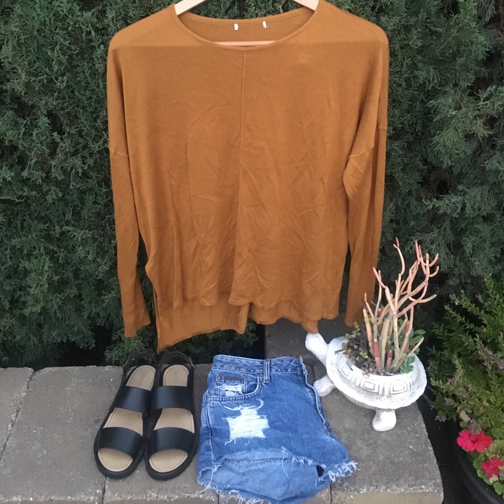 Rust orange lightweight long sleeve
