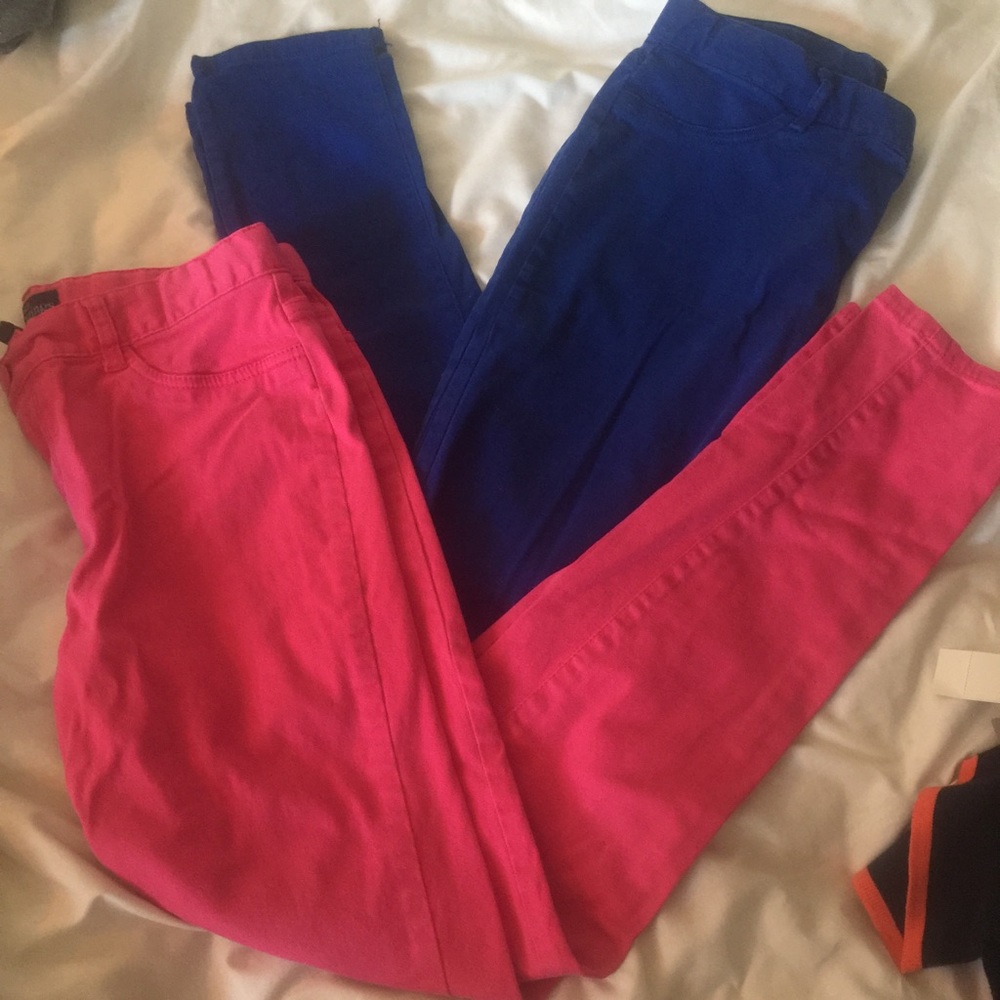 Children place girl jeggings