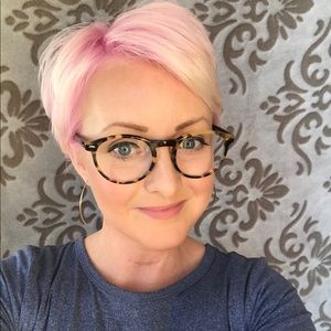 Meet your Posher, Jackie