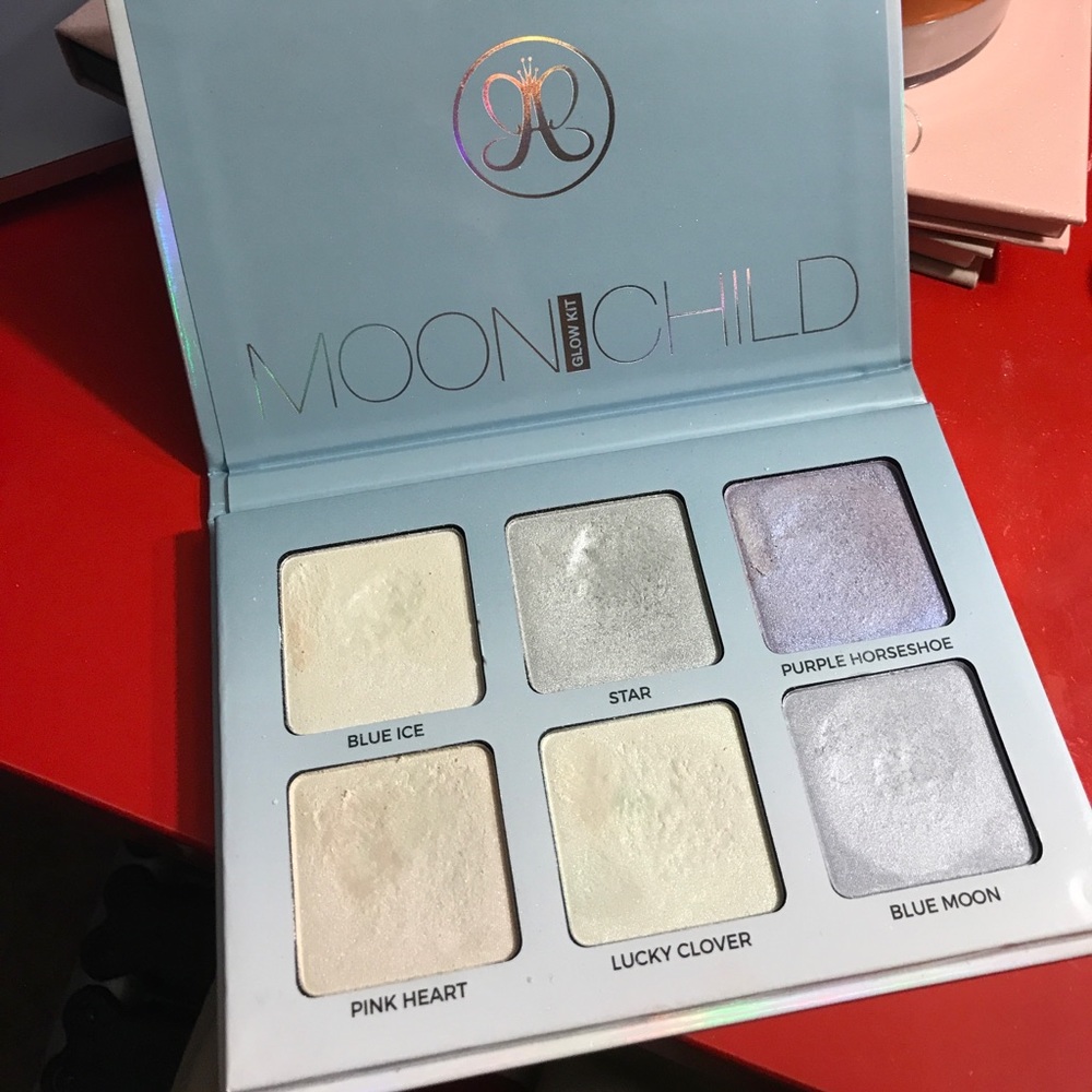 MOONCHILD GLOWKIT